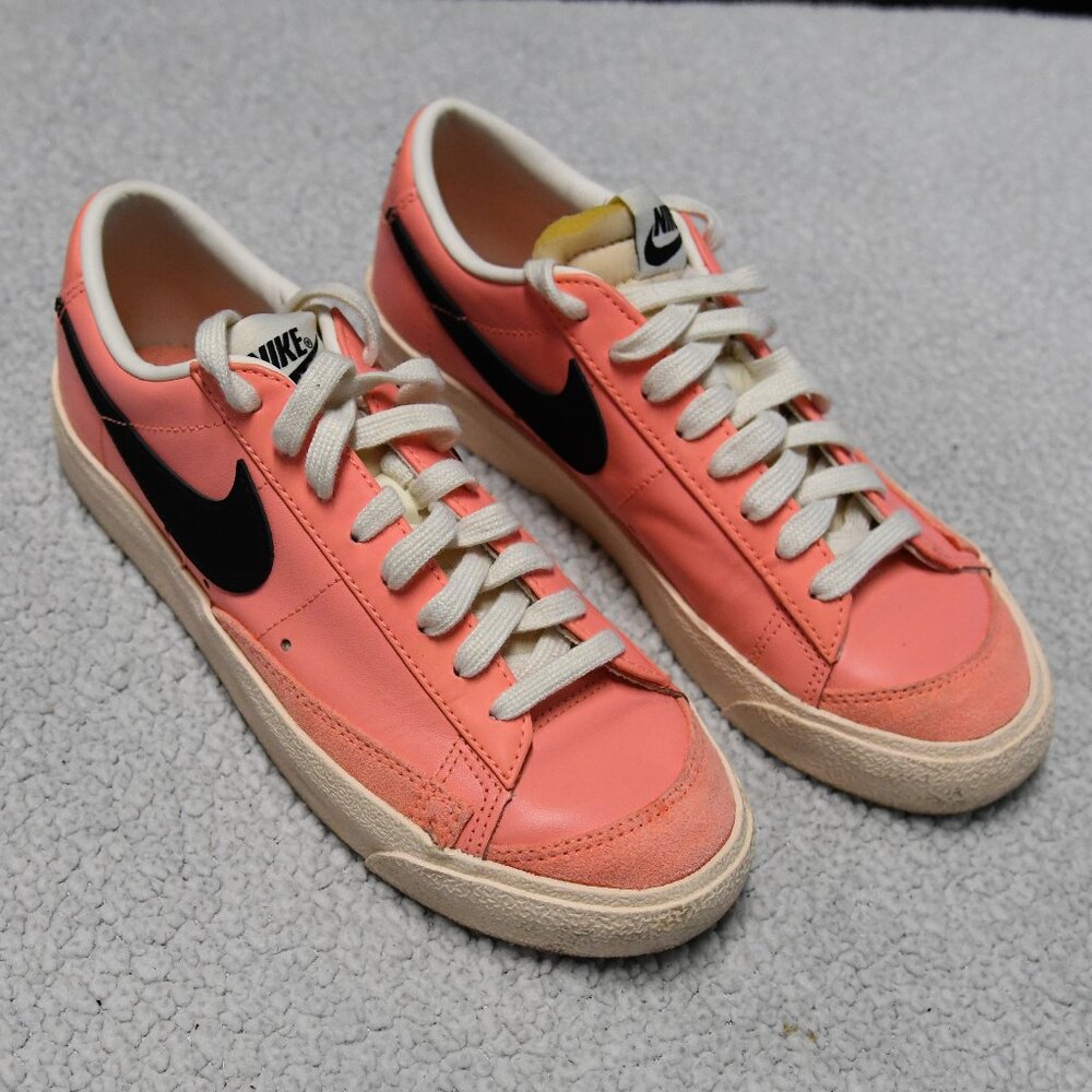 Nike blazer low W7